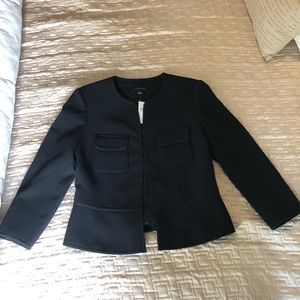 Black Ann Taylor blazer cropped size 2